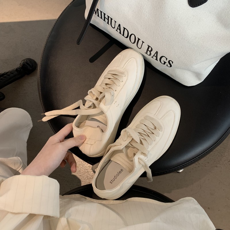 Women Sports Shoes:Low Heel Comfort Vintage Fashion Lace-up Casual Versatile Running Shoes Round Toe Sneakers,Black/White/Red,Free shipping