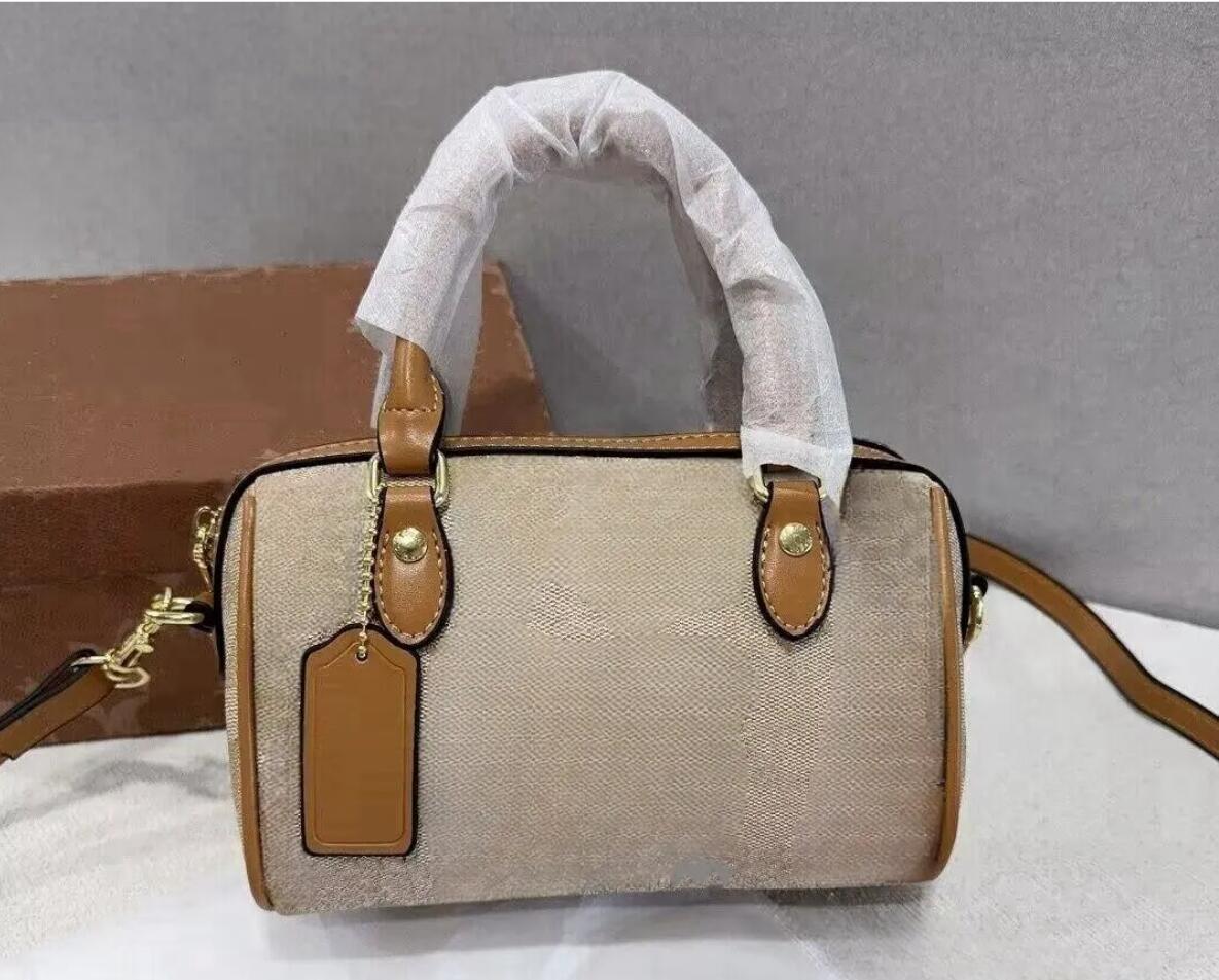 classical Designers Shoulder Bags Fashion women classic Flap chain Crossbody wallet Totes Handbag Clutch ladies purse 63