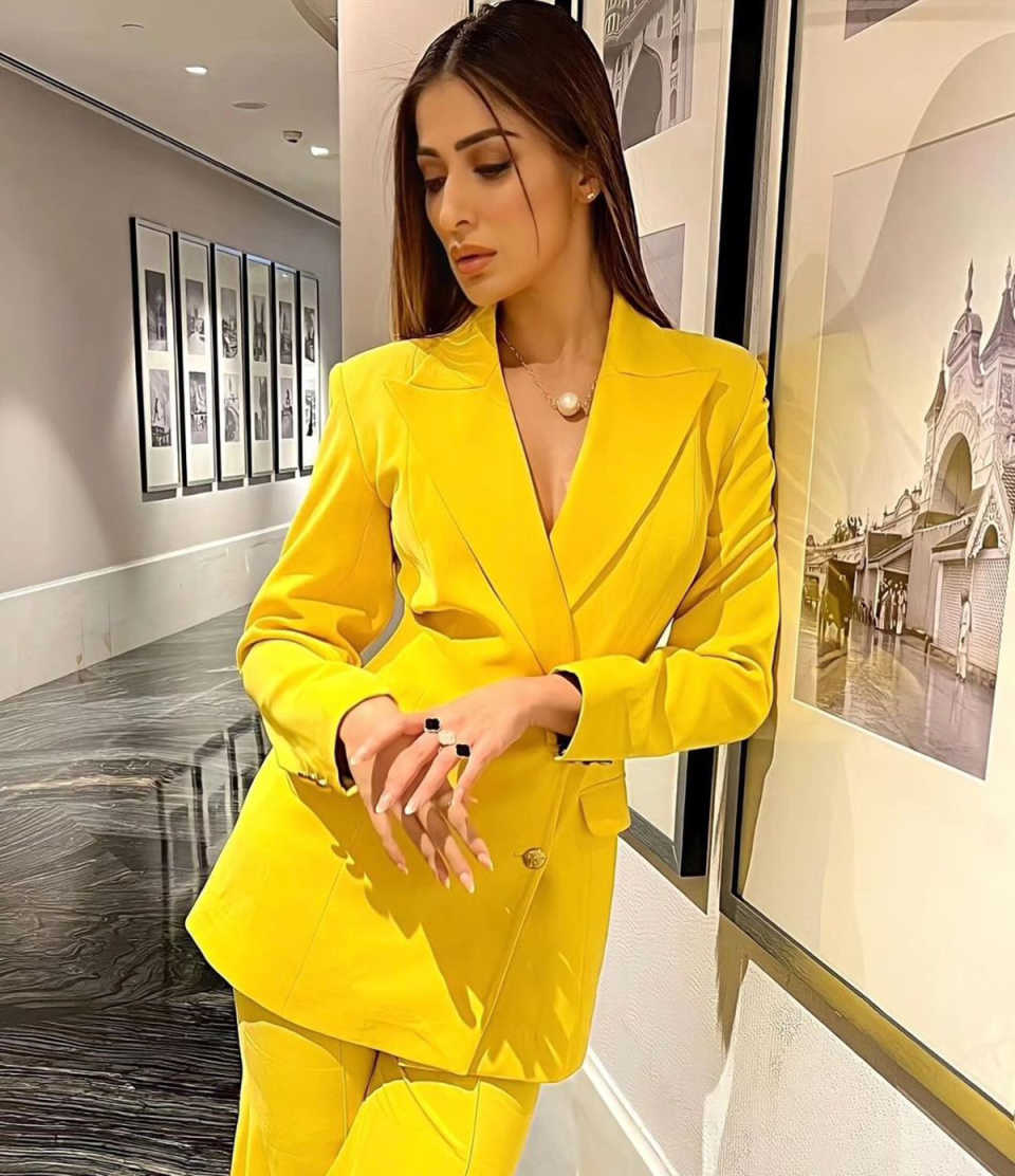 Bussiness Women Suits Peaked Lapel Double Breasted Blazer Ladies Outfits Classic Mother Of The Bridal Suit 2 Pieces Sets Pants Coat Customized