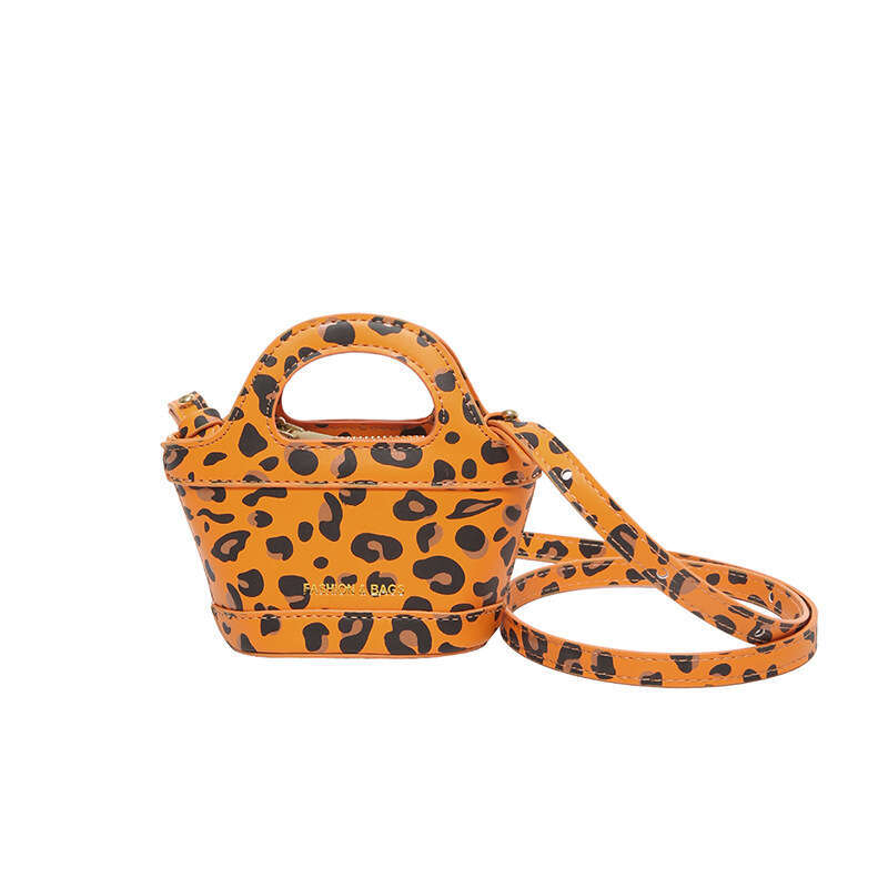 Fashion Belt Decoration Crossbody Interior Compartment Mini High Quality Bags for Women Zipper Pu Women's Handbags