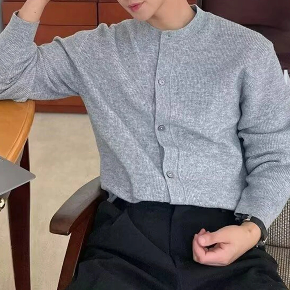 Autumn Winter Mens Simple Sweater Cardigan American Street Fashion Round Neck Zipper Solid Color Warm Knitted Jacket 241202