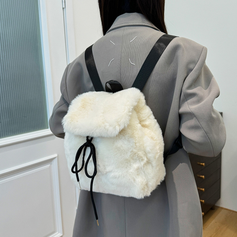 Autumn and winter fur bag new casual small women's versatile Korean version high-end fashion backpack
