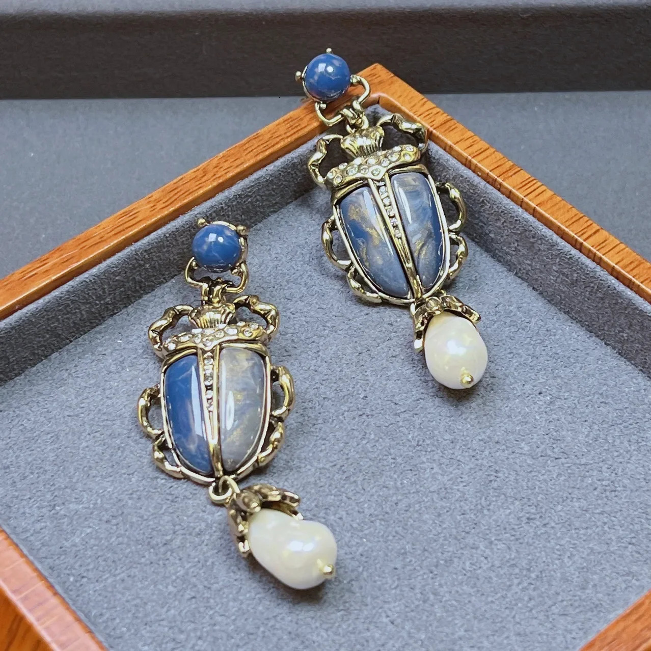 Beetle Fashion Womens Earrings 241209