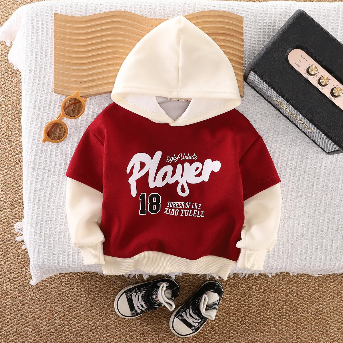 Autumn and Winter Baby Boys Hoodies Cotton Letter Printed Wool Warm Baby Boys Sportswear Loose Thick Velvet Childrens Zipper 241210