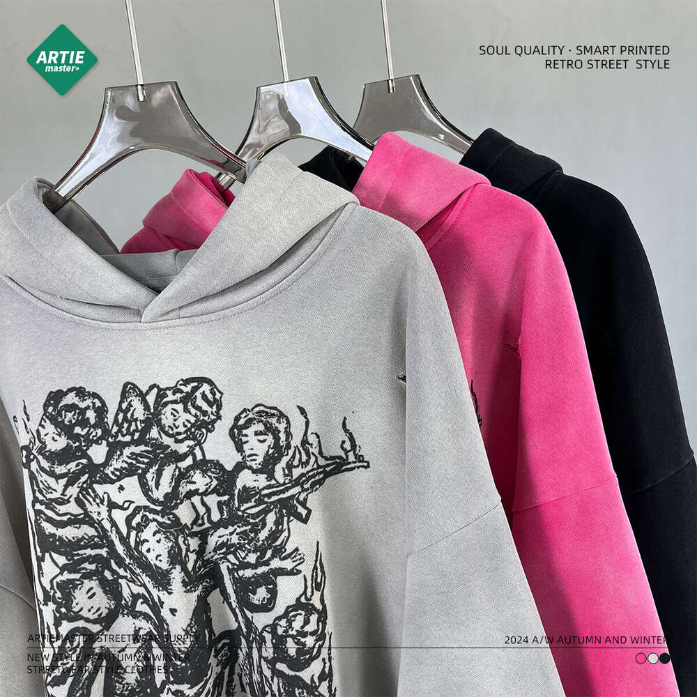 New products for autumn 2024: Irregular holes, rough edges, worn out, spray printed with horse chesut, 450G hooded sweatshirt, street trendy hat, T