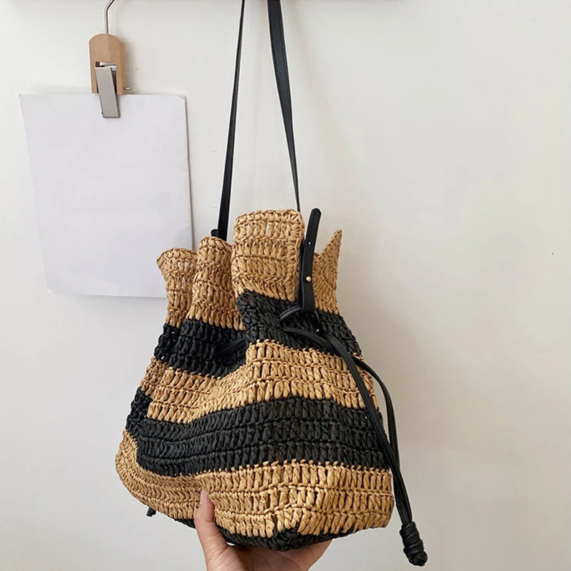 Fashion drawstring womens bucket bag handmade handbag shoulder strap womens summer beach cross bag 241205