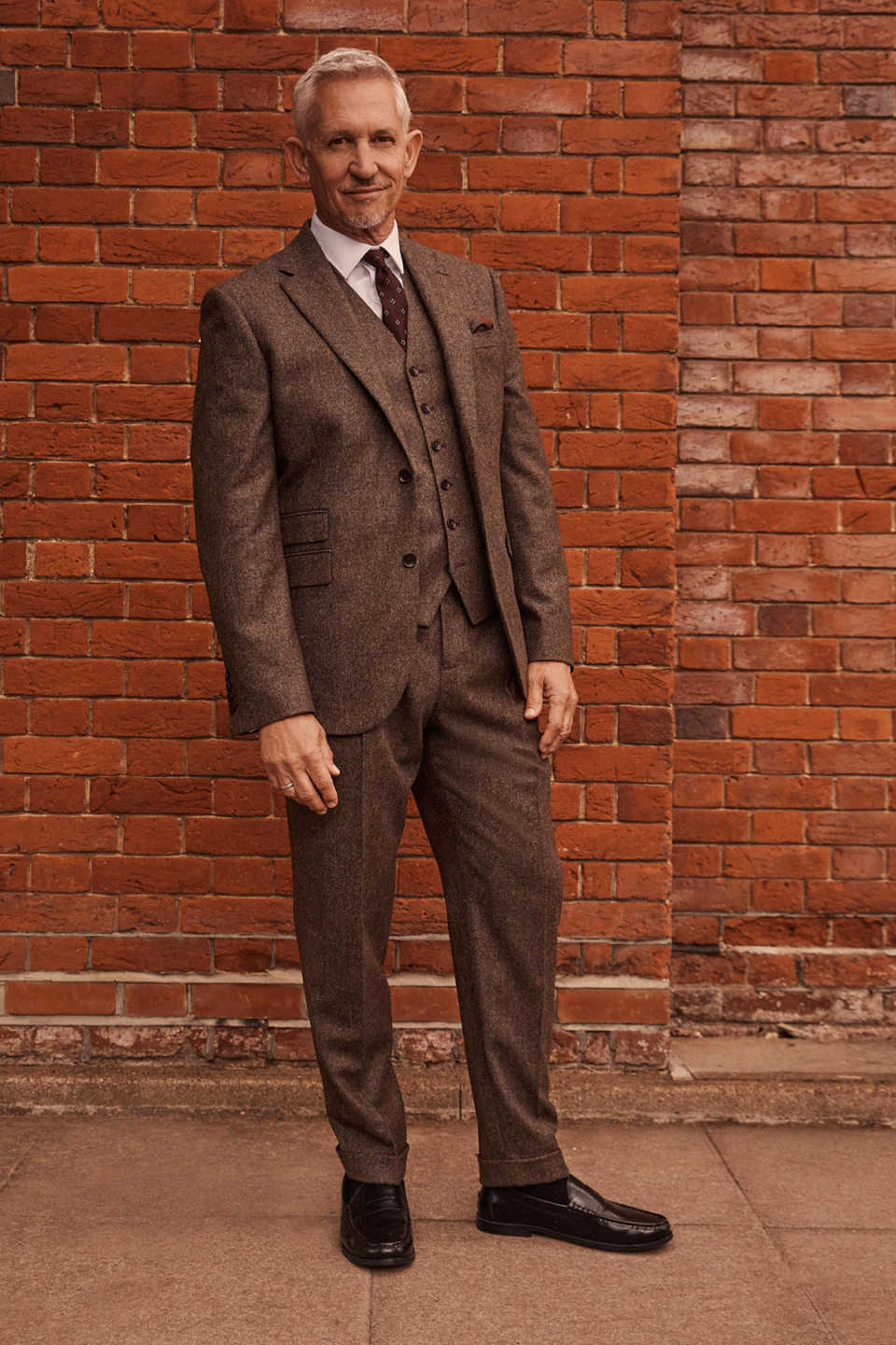 Brown Tweed Woolen Men Wedding Suits 3 Pieces Customized Handsome Wedding Tuxedos For Business Groom Wear