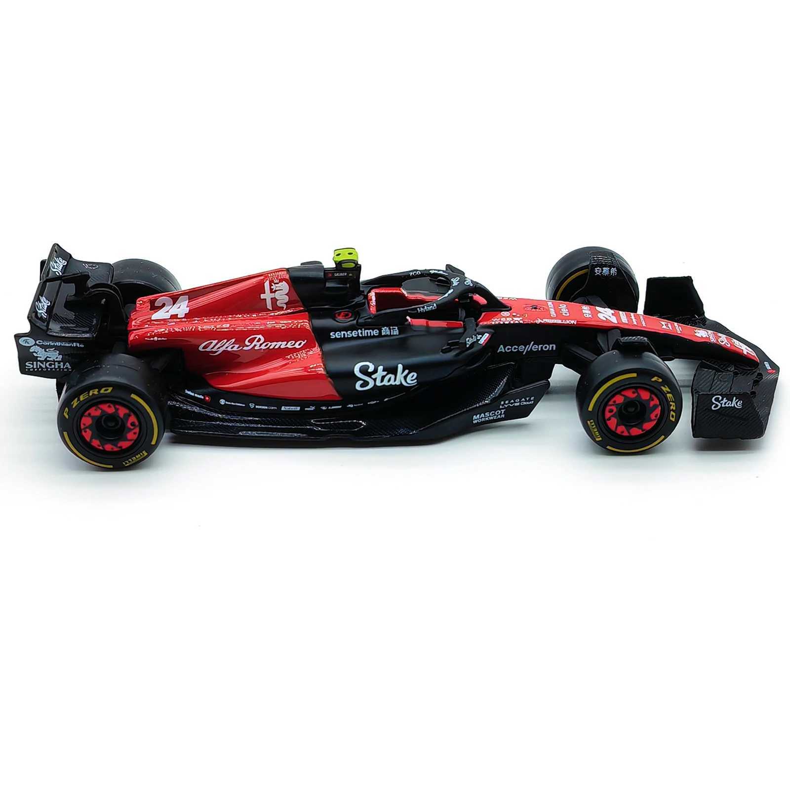 Bburago 1 43 2023 Alfa Romeo C43 F1 Formula Car Die Casting Vehicle Collection Model Racing Toy X241209