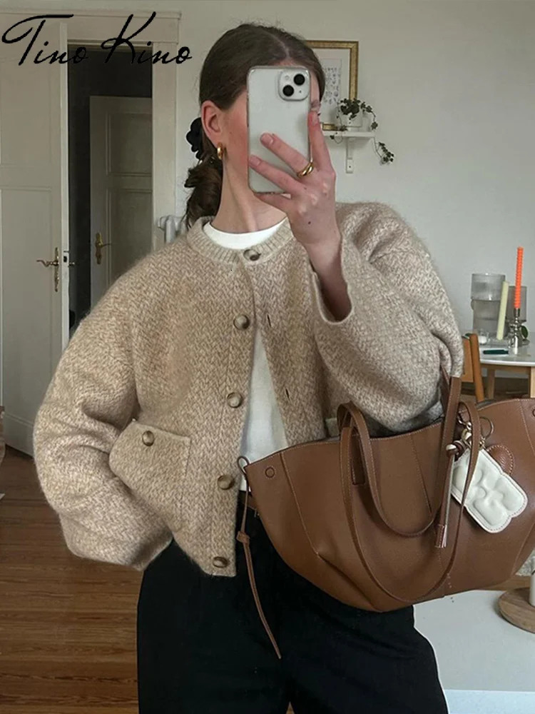 Knitted Soft Womens Cardigan Fashion O-neck Long Sleeve Single-breasted Female Sweater 2024 Autumn Winter Loose Lady Kintwear 241225