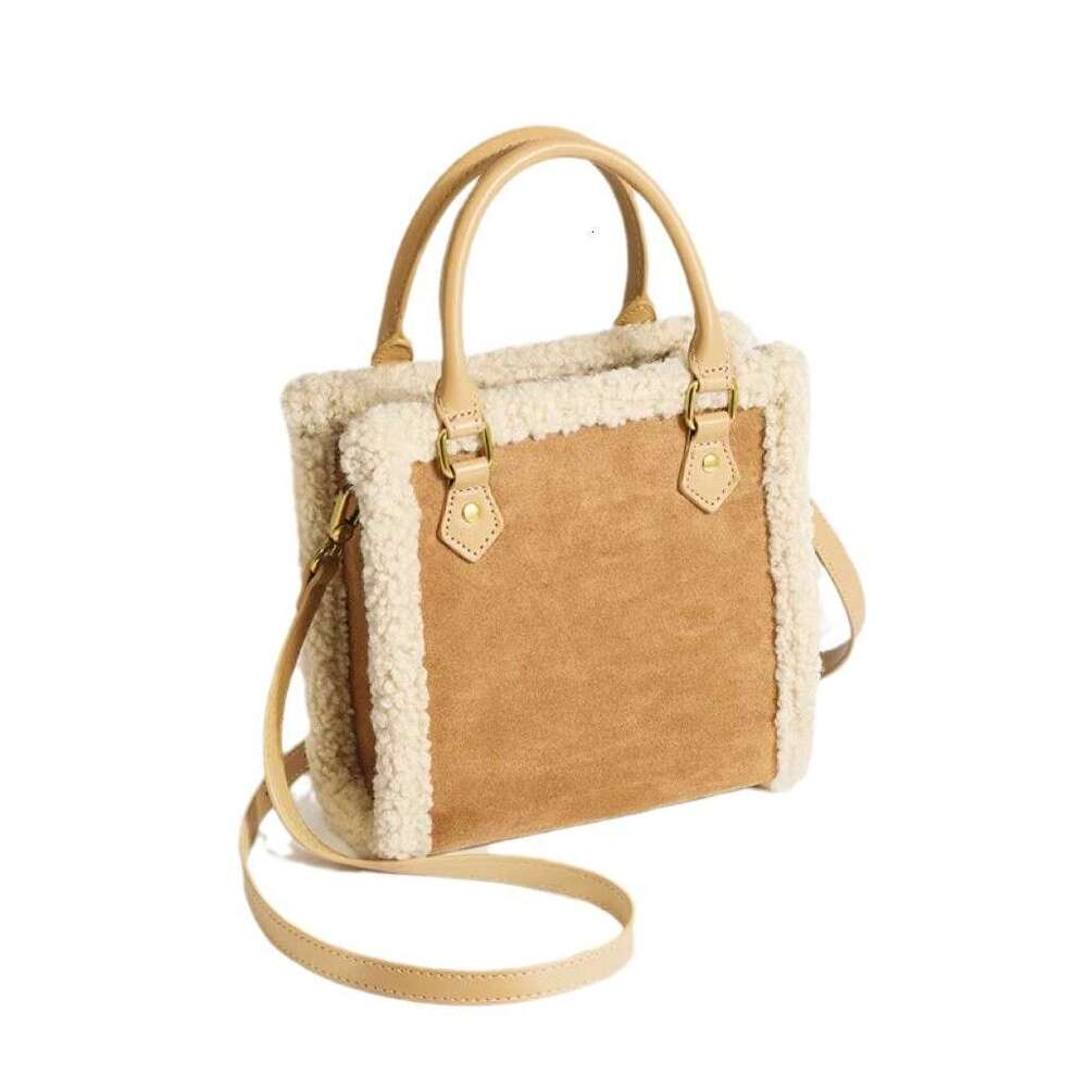 Lamb wool autumn winter new trendy handbag, single shoulder crossbody simple and fashionable tote bag, women's bag handbag