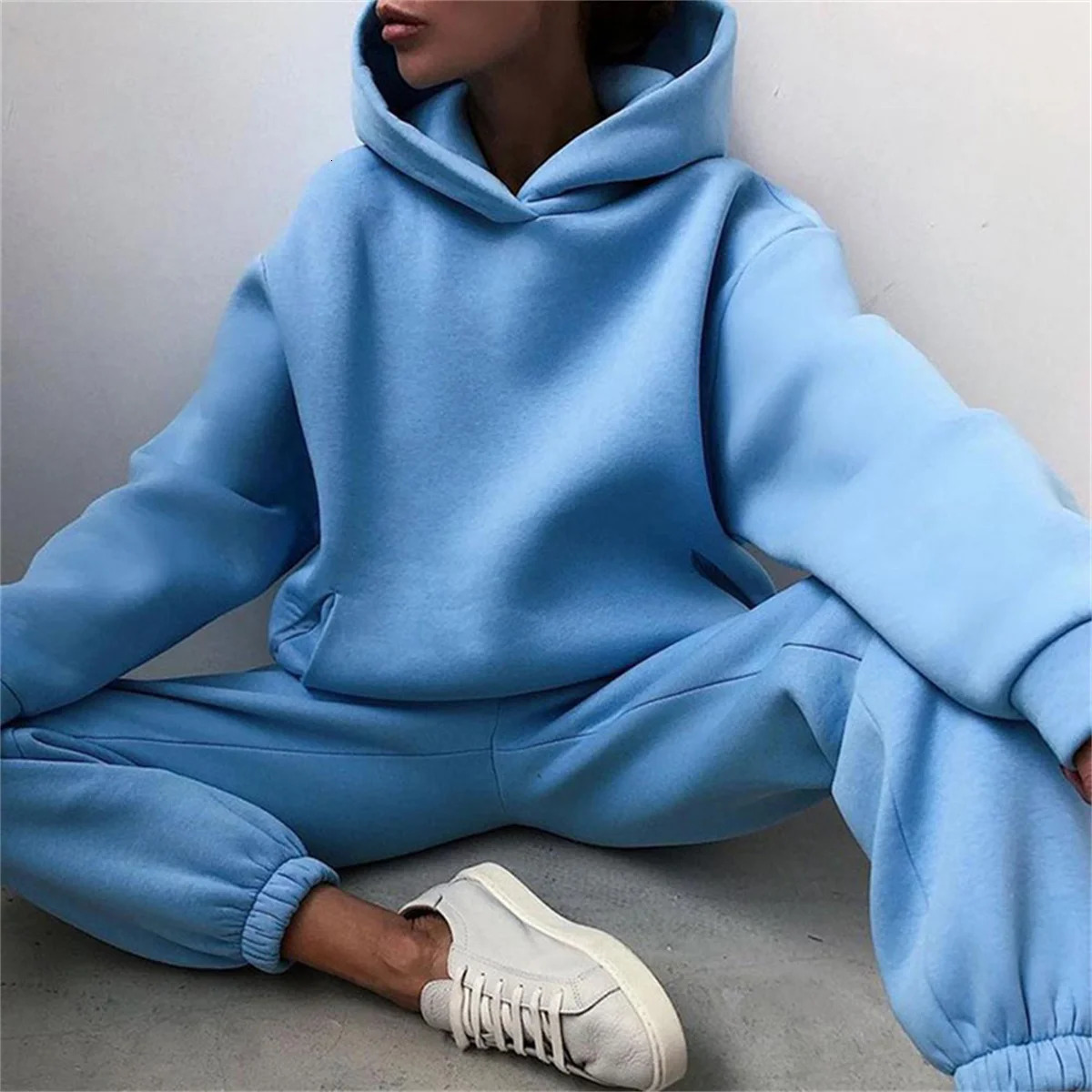 Winter Women Fleeced Tracksuits Casual Hoodie and Sweatpants Suit Fashion Two Pieces Set Hooded Sweatshirt Sport Jogger Outfits 241209