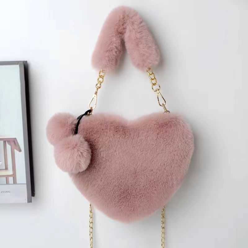 Love handbag imitation otter rabbit furry one shoulder diagonal cross mobile phone bag girl peach heart plush chain bag