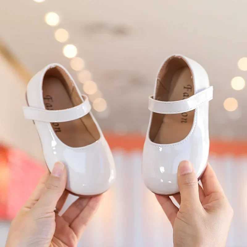 Girls Mary Jane Shoes 2024 Spring Autumn Kids Soft PU Leather Flat for Girl Rubber Flats School Par Shoes Red BlackXJ241209