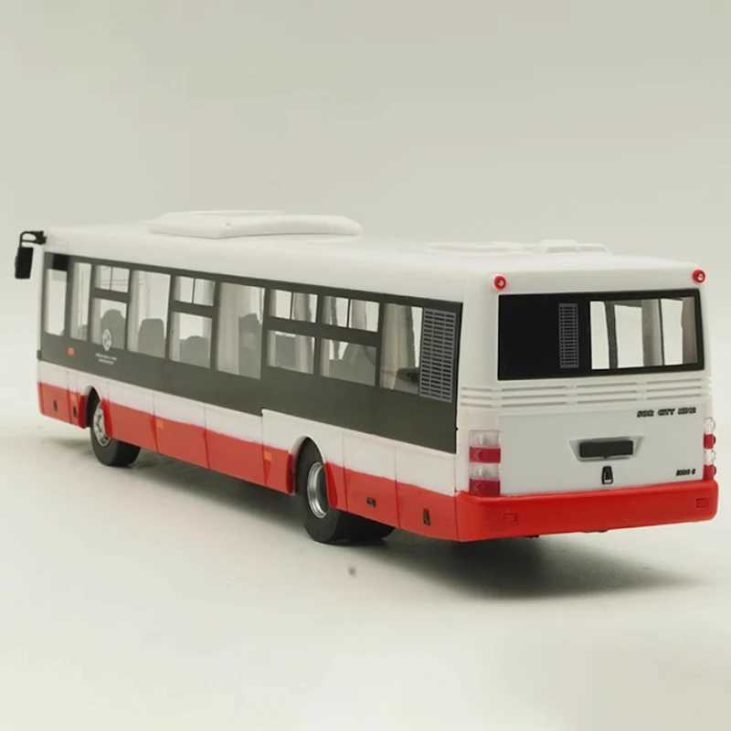 Diecast 1 43 Scale Autobus SOR NB12 MHD Praha Alloy Bus Simulation Model Static Decoration Souvenir Gifts for Adult Boy X241209