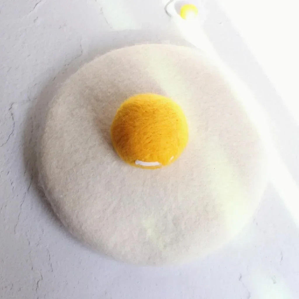 Womens Cute Hat Yolk Handmade Wool Felt Painter Creative Parents rens Hat Cute Poached Egg Beret Fashion Womens Hat 241209