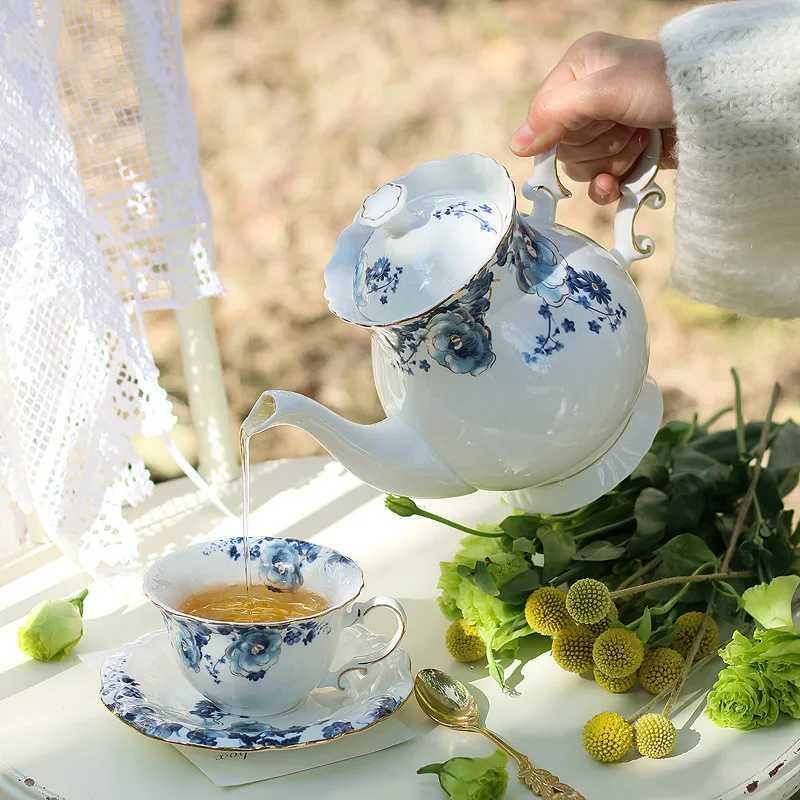 Blue and white new porcelain coffee and tea pot set ceramic cup with tray gold edge design Chinese milk W241210
