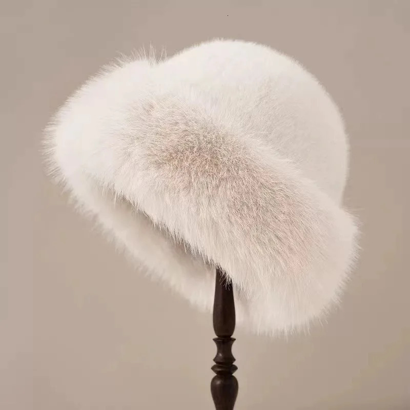 Winter plush fishermans hat suitable for women thick fluffy fur ear hat windproof and warm fashionable Panama Basin hat 241209