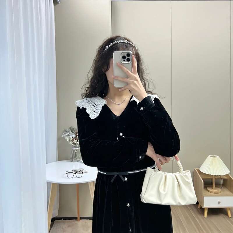 Cute Mini Cloud Fold For Girls, New Pearl Handbag, Women's Fashion Versatile Single Shoulder Crossbody Bag