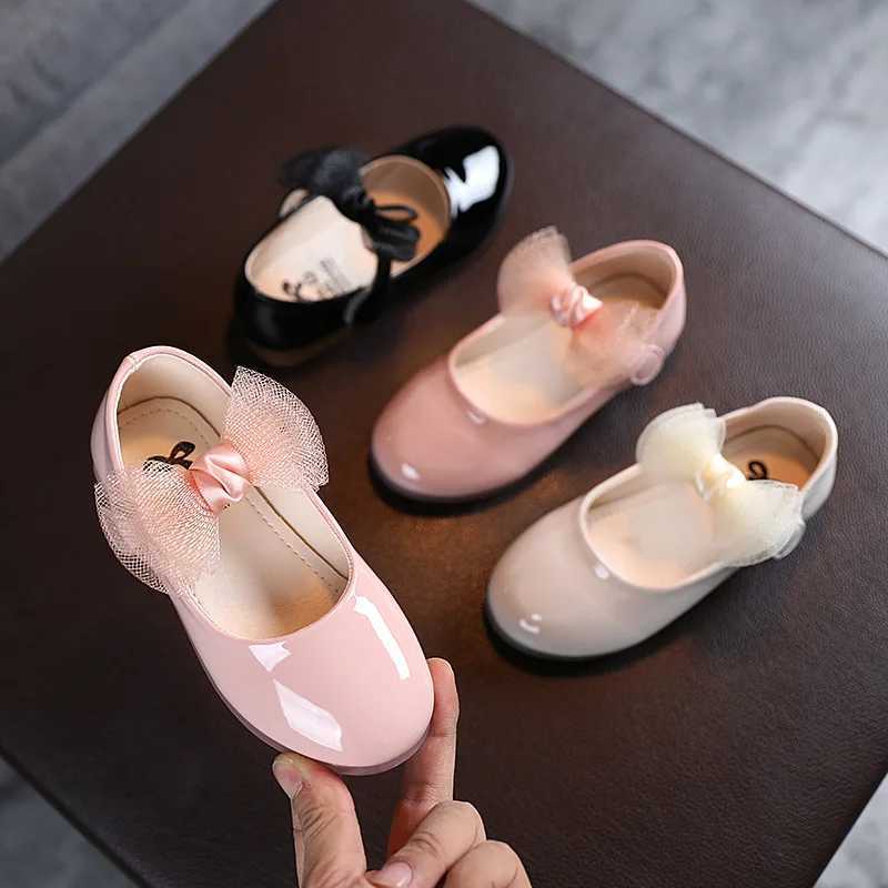 Children Leather Flats For Toddlers Girls 2023 Brand New Spring Autumn Kids Dress Shoes PU Patent Leather With Lace Bowtie SweetXJ241209