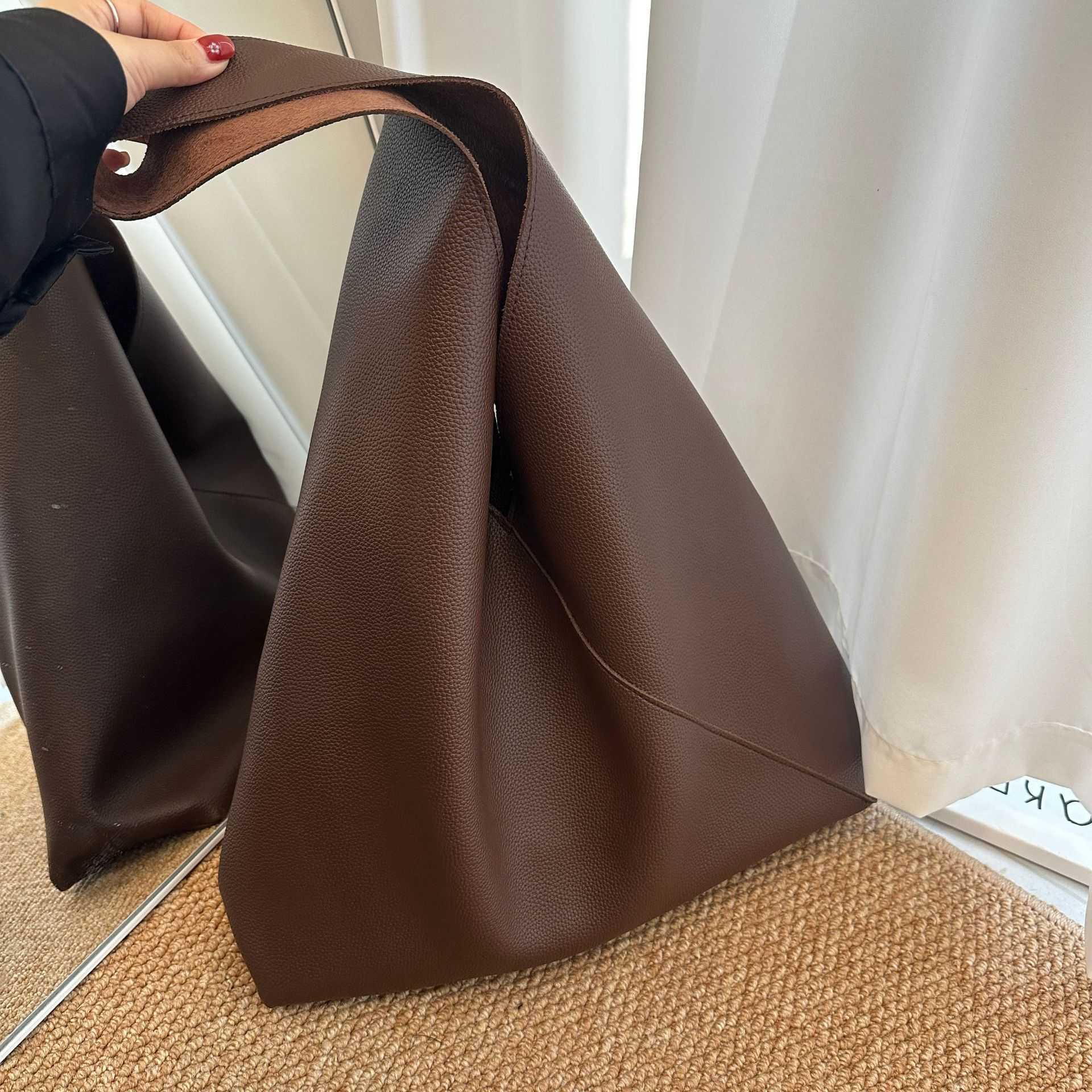 Soft leather texture tote bag trendy simple shoulder bag women's fashion crossbody bag large capacity mother child bag, women's bag 241215