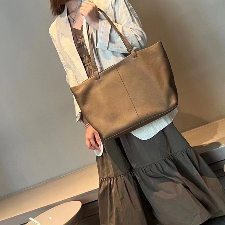 OLOEY Premium Cowhide Leather Shoulder Tote - Durable and Stylish Commuter Shopping Handbag with Ample Space
