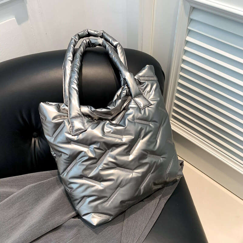 Autumn And Winter Large Capacity Autumn New Shoulder Casual Commuting Tote Big Bag, Women's Fashion Quality Classic B3