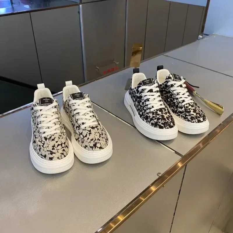 Leisure Men's With Spring/autumn Fabric Surface Breathable Versatile Flat Bottomed Non Slip Board Shoes Sports Man's Shoe