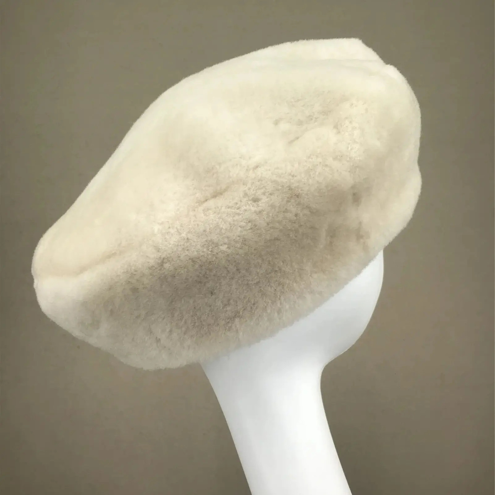 Natural wool leather womens beret fur hat elegant thick hat solid color fully matched 100% wool winter fashion B230802 241209