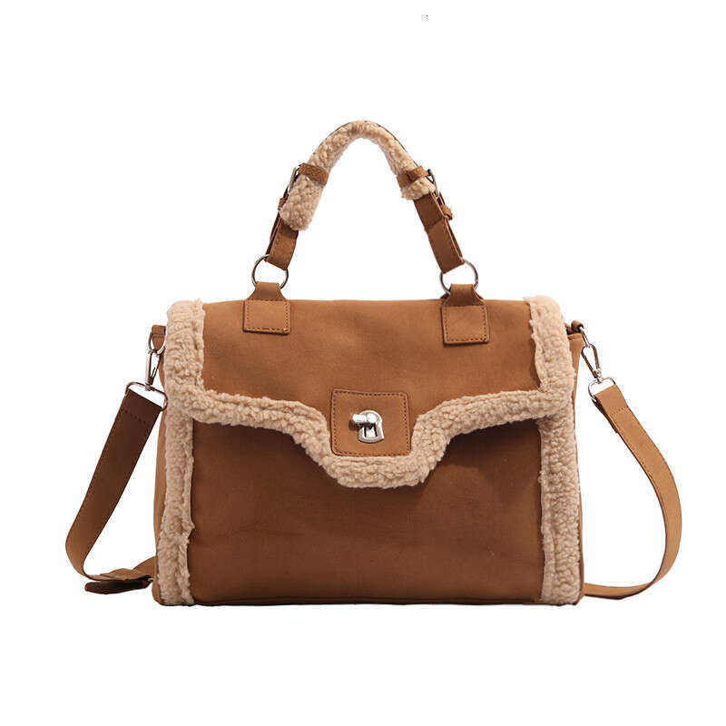 Korean version of high-capacity commuting versatile single shoulder crossbody bag, 2024 autumn and winter new fashion splicing lamb wool handbag