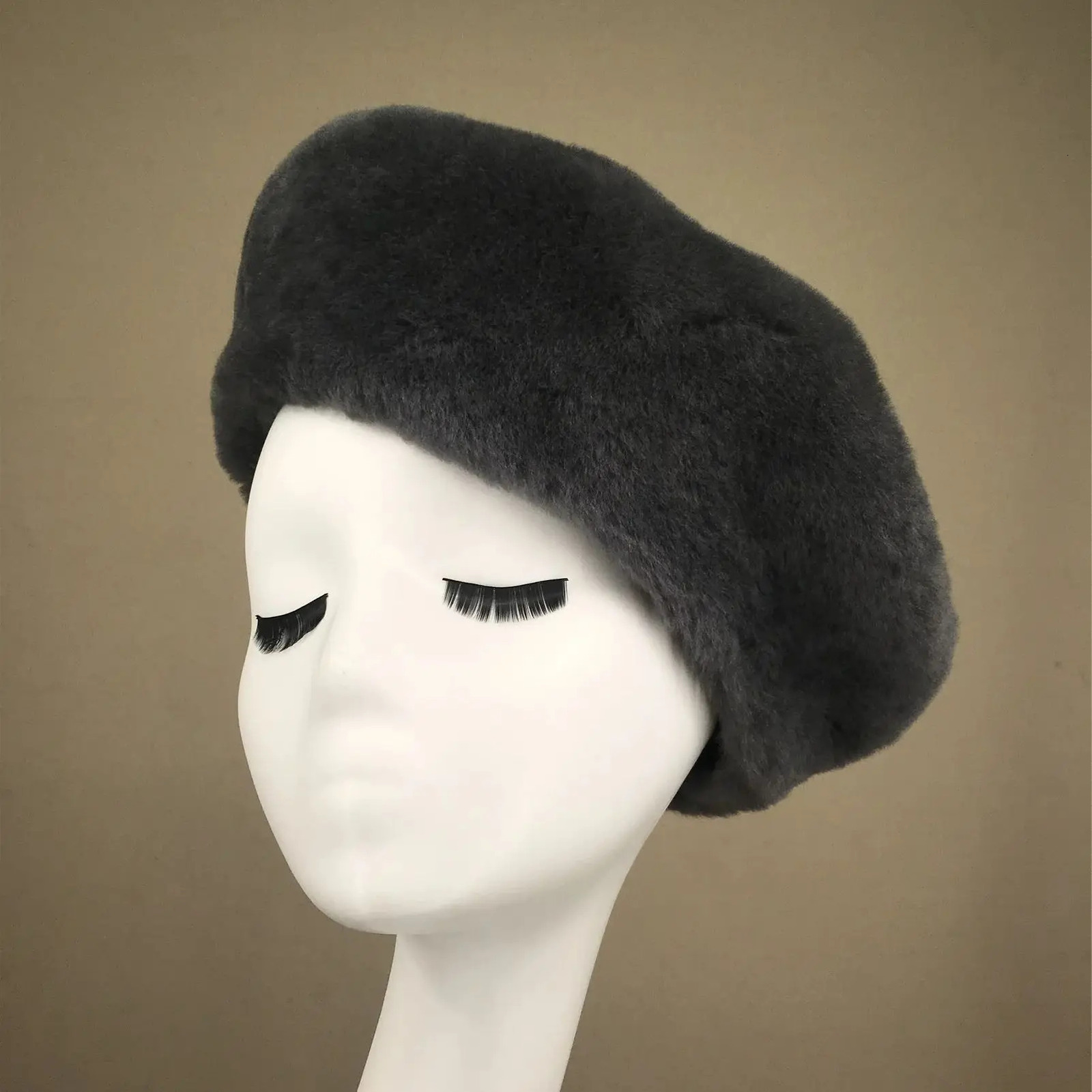 Natural wool leather womens beret fur hat elegant thick hat solid color fully matched 100% wool winter fashion B230802 241209