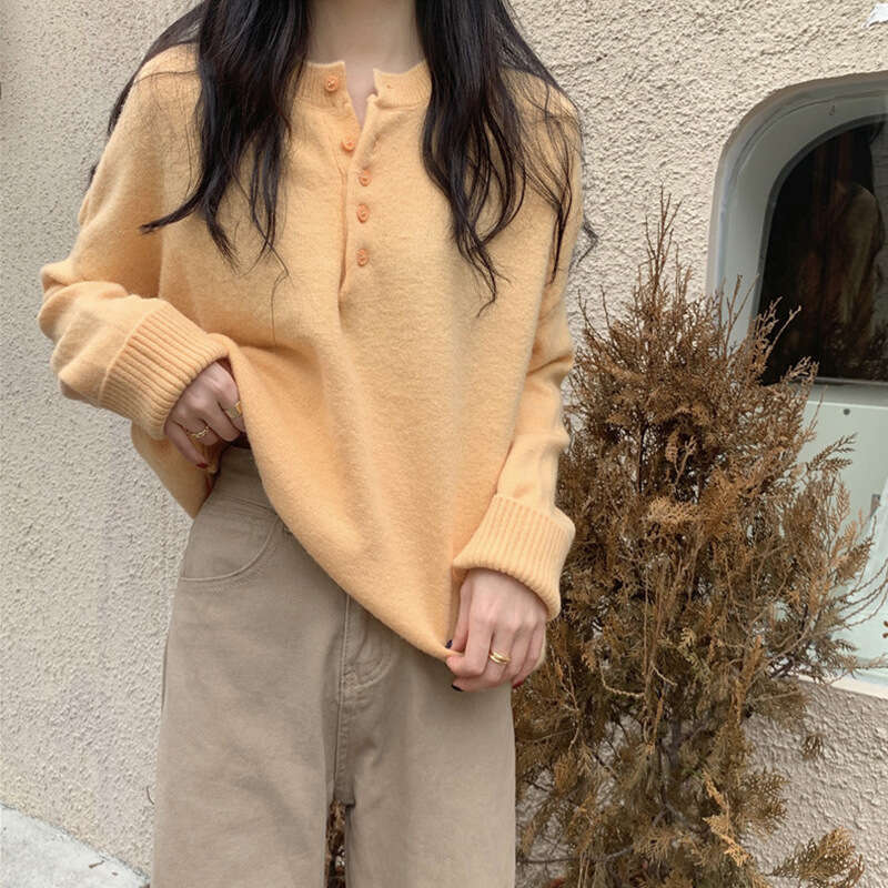 Gentle style milk blue for women in autumn winter, soft and sweet inner knitted base sweater with a sense of top