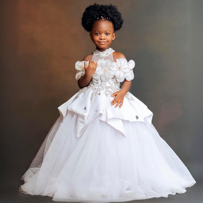 2025 Aso Ebi White Flower Girl Dresses Girls Birthday Dress Communion Gowns Halter Flora Beaded Sequined Tiered Tulle Ball Princess Marriage Dress for