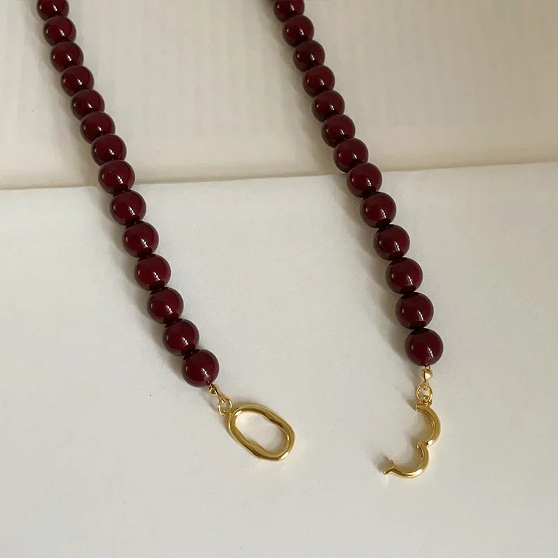 Minar French Dark Red Agate Natural Stone Chain Beaded Necklace Suitable for Women Gold Plated Chain Double Open Buckle Round Necklace 241210