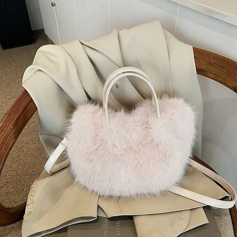 Plush Bag Womens Autumn/Winter New Versatile Plush Messenger Bucket Bag Z241210