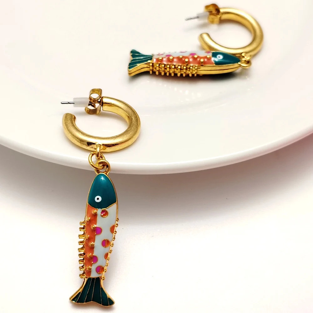 Womens Earrings Bohemian 2025 Trend Devil Killer Perforated Mermaid Y2k Accessories Jewelry Cute er 241209