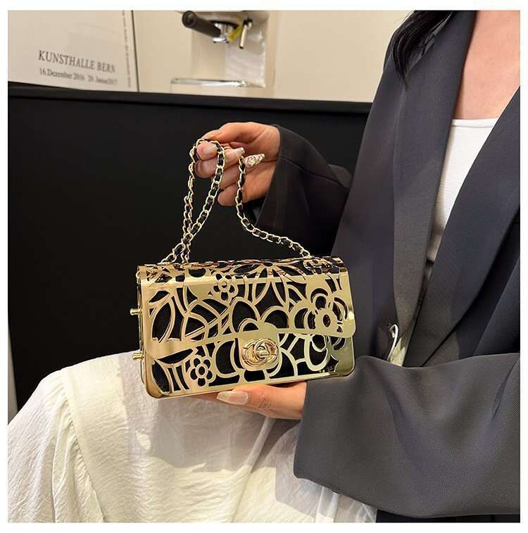 2024 New Metal Fashion Hollow Personalized Banquet Single Cross Shoulder Small Fragrant Style Women's Bag