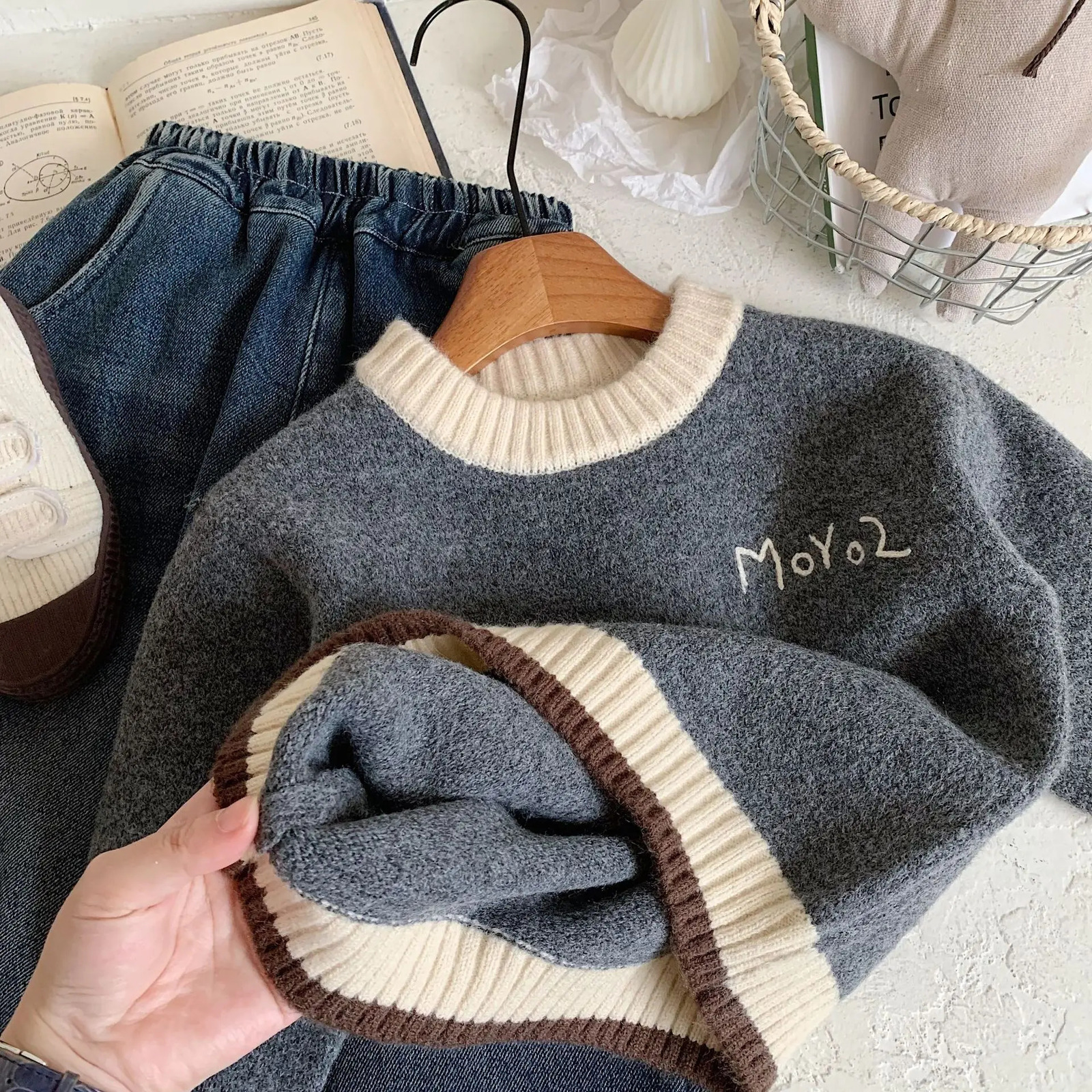 Childrens Boys Sweater Winter Korean Edition Knitted Sweater Childrens Boys Top Cotton Comparison 241210