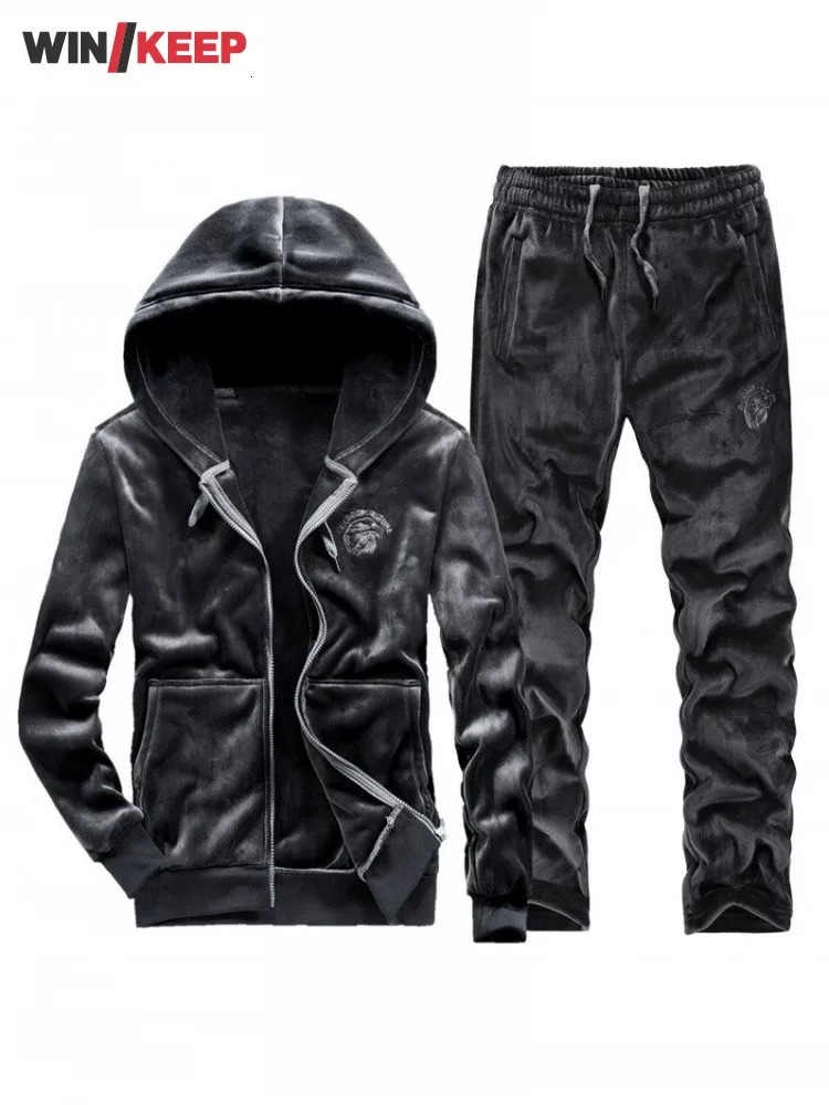 Autumn Winter Mens Velvet Sports Sets Hooded Sweatshirt Elastic Waist Pants Two Piece Set Warm Outdoors Men Running Tracksuit 241209