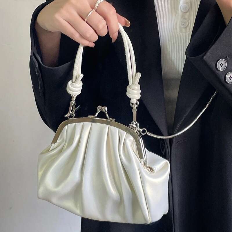 Banquet Cloud Handbag, Cross-Border Pleated Clip High-End Chain New Casual Fashion Crossbody Bag, Fashionable Quality Classic B3