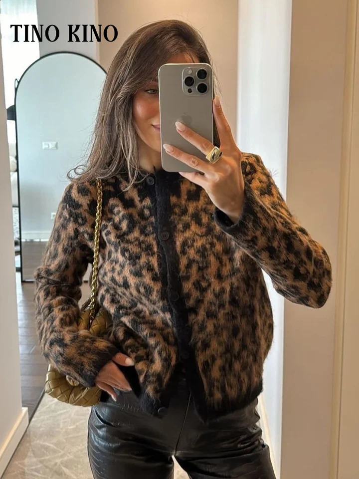 Vintage Leopard Mohair Cardigan For Women Patchwork O-neck Long Sleeve Single Breasted Sweater 2024 Autumn Lady Lazy Knitwear 241210