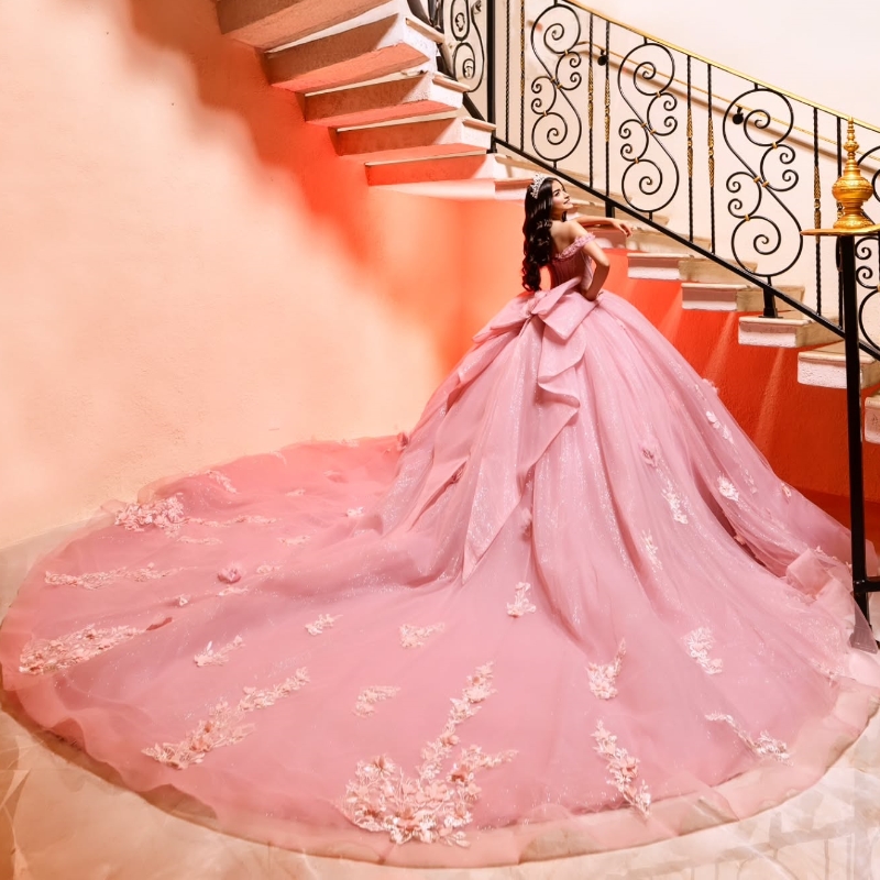 Pink Shiny Quinceanera Dresses Ball Gown Off Shoulder Lace Applique Flower Beads Bow Tull Corset Sweet 16 Vestidos De 15 Anos