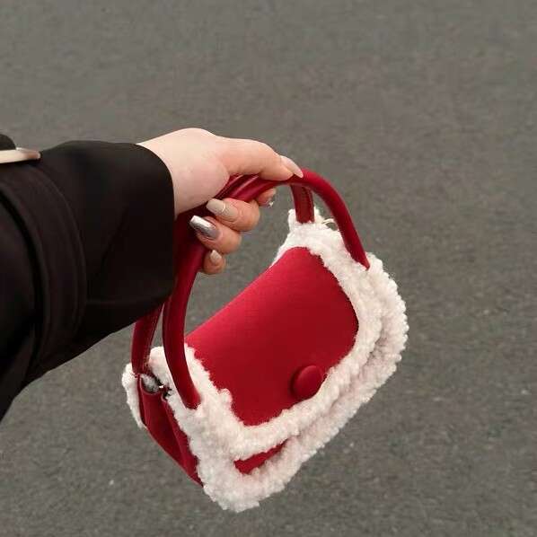 Autumn And Winter Niche Lamb Wool Christmas Red New Year Saddle Single Shoulder Crossbody Women's Bag, Handbag B4