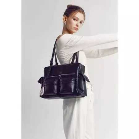 Samo Ondoh Korean Fashion Womens Underarm New Motorcycle Bag Samoondoh Large Multi-Pocket Adjustable Shoulder Ba241210