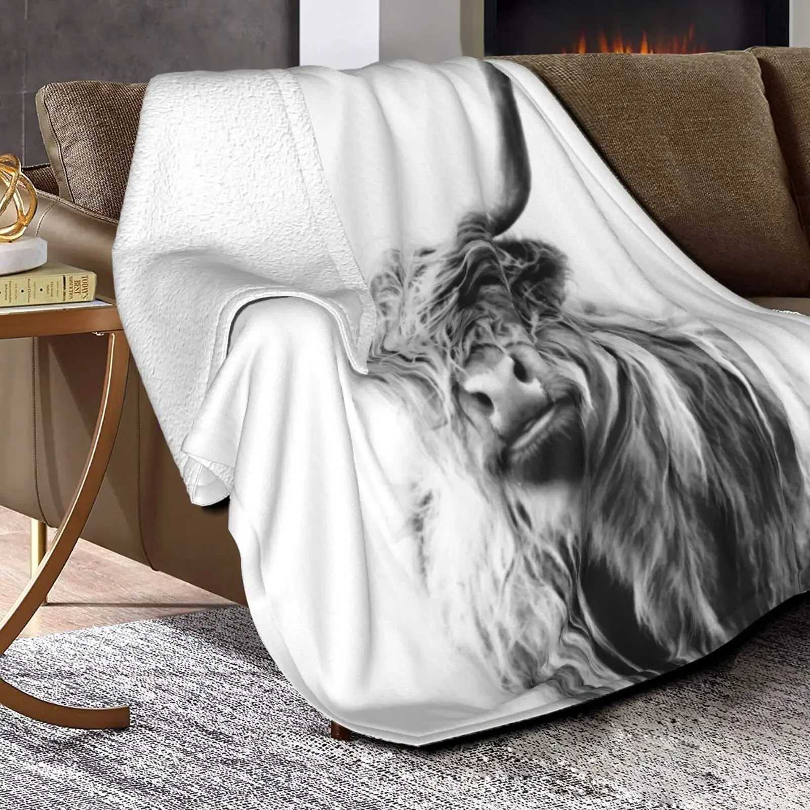 Highland Cow Blanket Animal Bedding Throw Soft Cozy Fleece Plush Size for Couch Bed Sofa Travelling CampingXJ241210