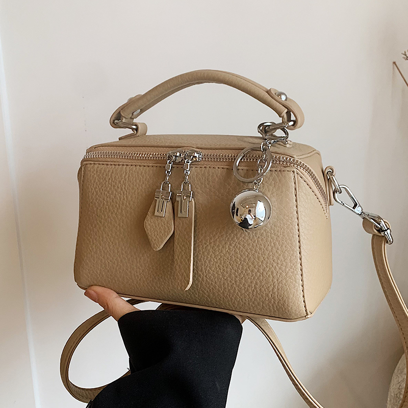 Classic Black Square Handbags for Women Autumn New Versatile Small Single Shoulder Crossbody Bags with Elegant Ball Pendant bag