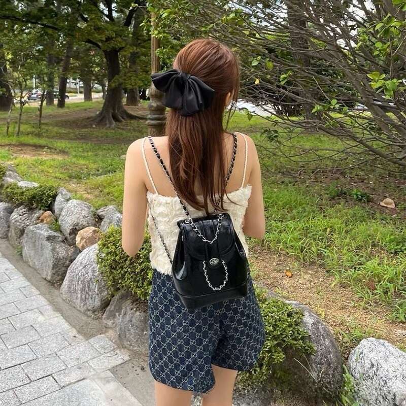 South Korean Niche New Mini Fragrance Chain For Female Ins Blogger Student Oil Wax Leather Backpack B3