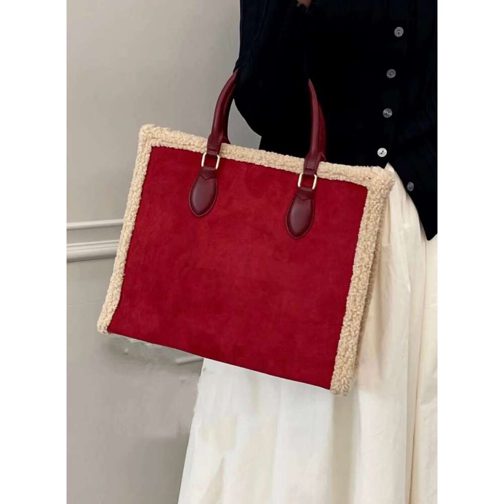Large capacity tote 2024 Spring and Autumn new high-end lamb fur casual versatile one shoulder hand-held women's bag