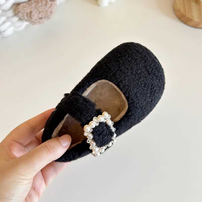 Girls Flat Shoes for Winter Solid Color Buckle Fluffy Children Mary Janes Cover Toe Leisure Beautiful Toddler Kids Shoe 21-35XJ241209