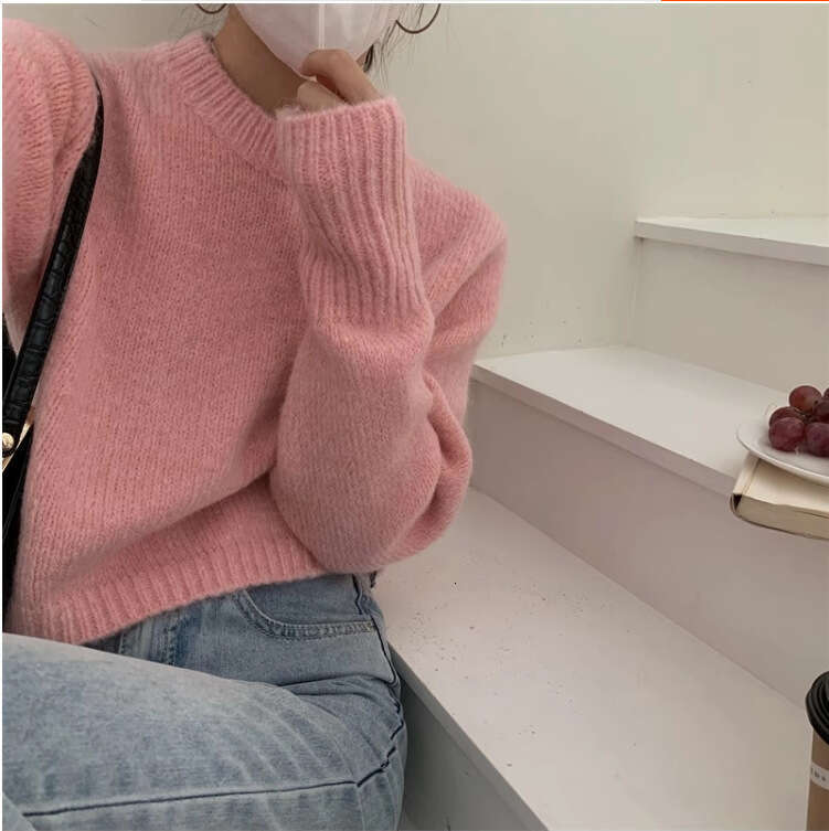 Lazy loose solid color soft sticky short autumn and winter sweet style knitted sweater, European station for women