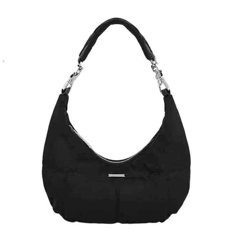 Vintage Oxford Cloth Black Armpit Bag With Niche Design, Sunny Cloud Bag, Casual Fashion, Crescent Shoulder Handbag, Fashionable Quality, Classic B3